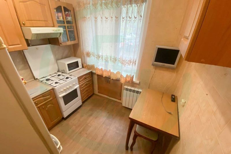 Продажа 1-комнатной квартиры 31,8 м², 1/4 этаж