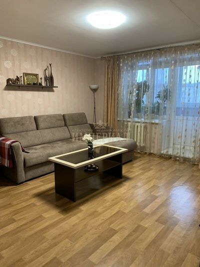 Продажа 2-комнатной квартиры 61 м², 3/5 этаж