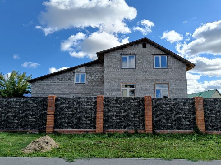 Продажа дома, 140 м², с участком 12 соток