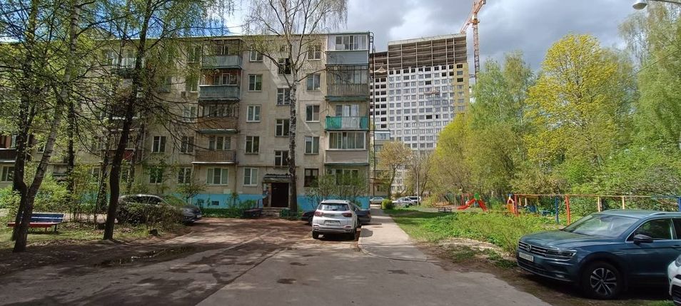 Продажа 2-комнатной квартиры 48,7 м², 2/5 этаж