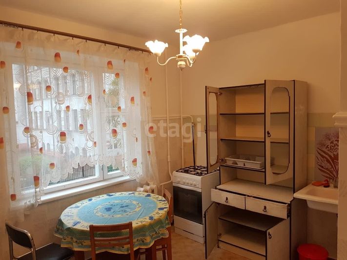 Продажа 1-комнатной квартиры 37,5 м², 2/5 этаж