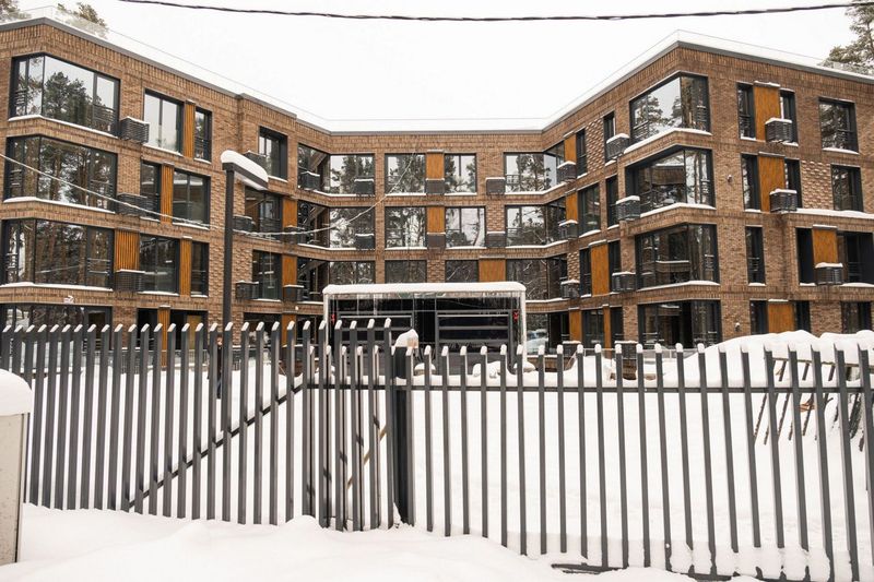 Продажа 3-комнатной квартиры 92,8 м², 2/4 этаж