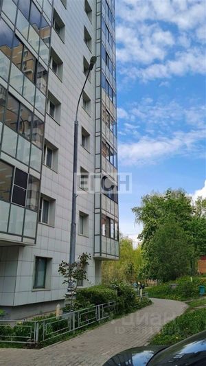 Продажа 2-комнатной квартиры 60 м², 5/13 этаж