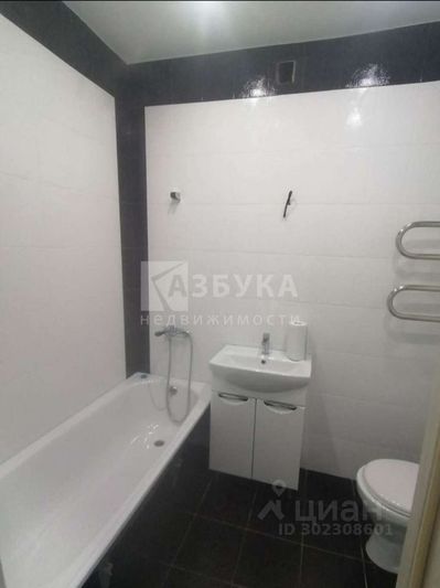 Аренда квартиры-студии 30 м², 12/24 этаж