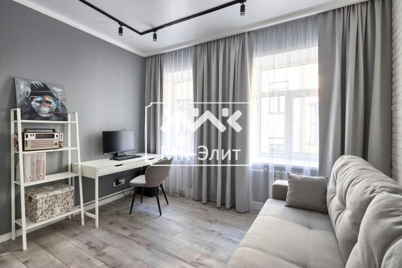 Продажа 3-комнатной квартиры 70 м², 4/4 этаж