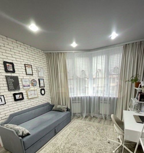 Продажа 3-комнатной квартиры 64 м², 2/25 этаж