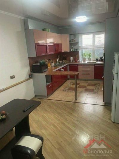 Продажа 4-комнатной квартиры 100 м², 6/6 этаж