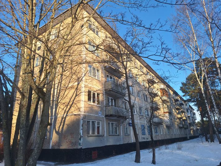 Продажа 4-комнатной квартиры 61,7 м², 5/5 этаж