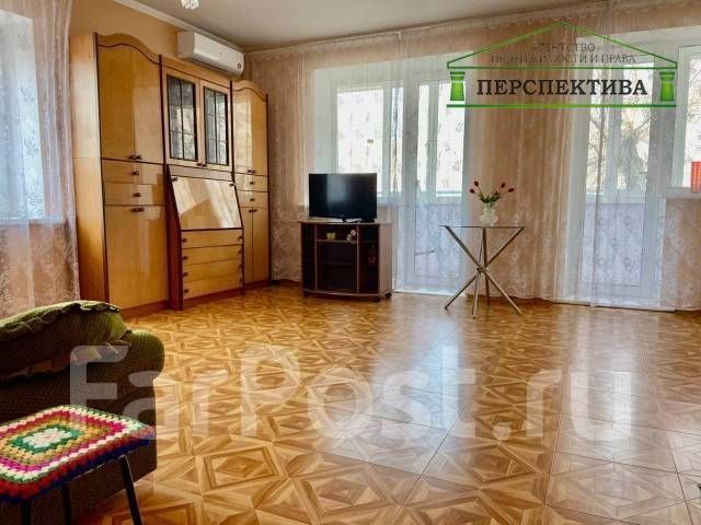 Продажа 2-комнатной квартиры 60 м², 1/2 этаж