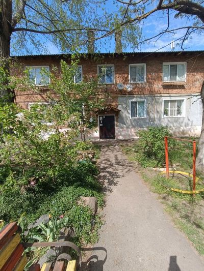 Продажа 2-комнатной квартиры 40 м², 1/2 этаж