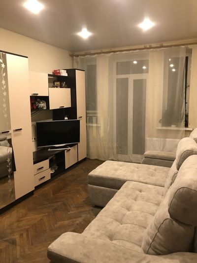 Продажа 3-комнатной квартиры 68 м², 2/2 этаж