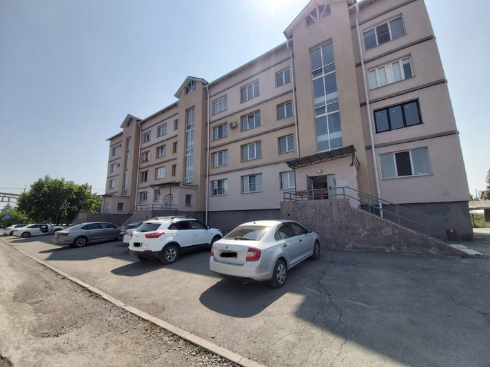 Продажа 1-комнатной квартиры 59 м², 4/4 этаж