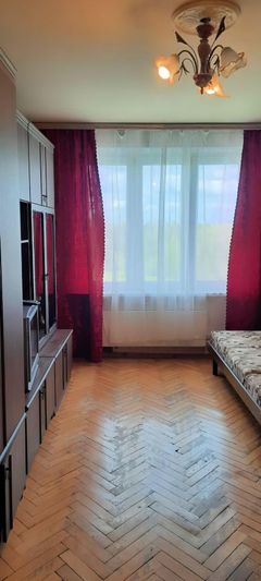 Аренда 1 комнаты, 18 м², 8/9 этаж