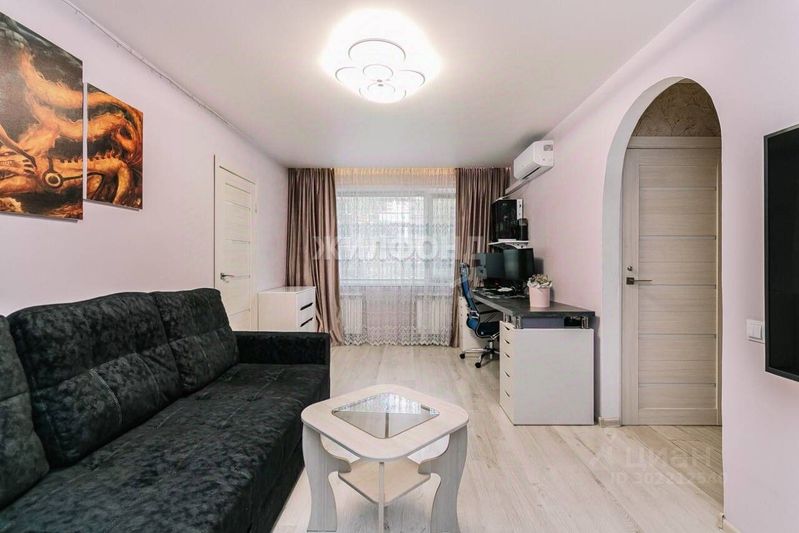 Продажа 2-комнатной квартиры 44 м², 1/5 этаж