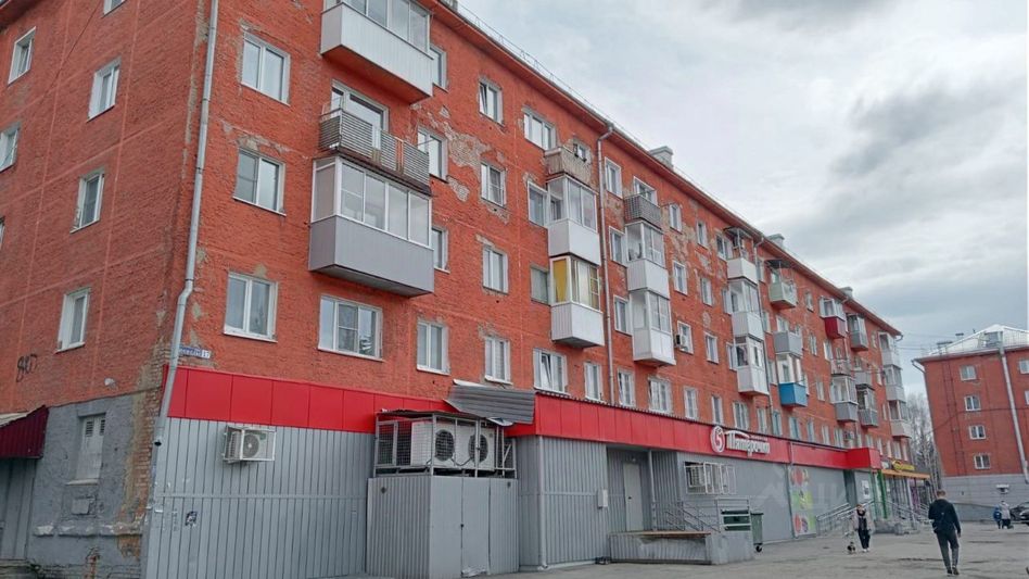 Продажа 2-комнатной квартиры 40,3 м², 2/5 этаж