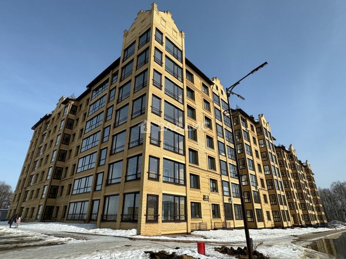 Продажа 2-комнатной квартиры 59,6 м², 1/7 этаж