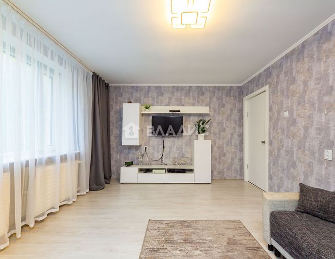 Продажа 3-комнатной квартиры 66 м², 1/10 этаж