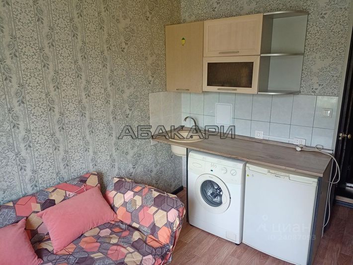 Аренда квартиры-студии 14 м², 1/9 этаж