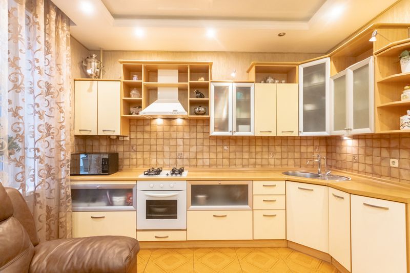 Продажа 2-комнатной квартиры 68,2 м², 2/3 этаж