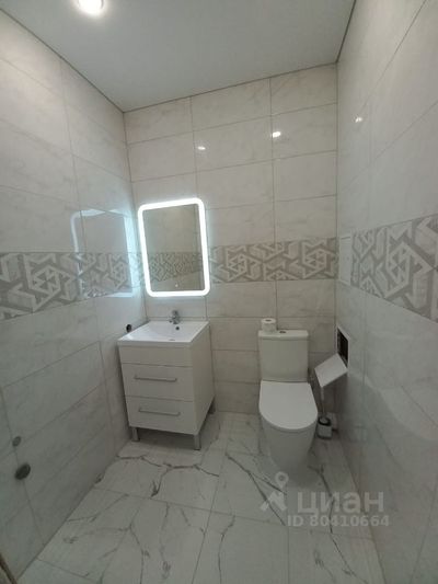 Продажа 3-комнатной квартиры 104 м², 8/19 этаж