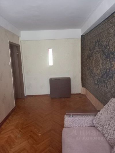 Продажа 2-комнатной квартиры 44 м², 1/5 этаж