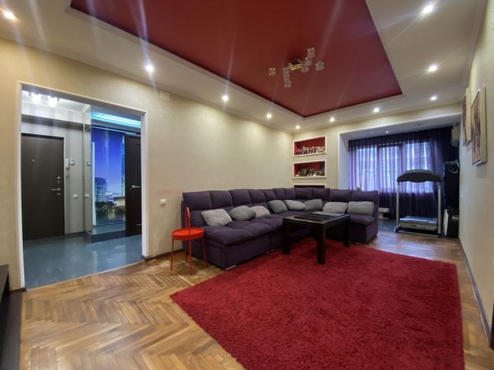 Продажа 3-комнатной квартиры 100 м², 6/12 этаж