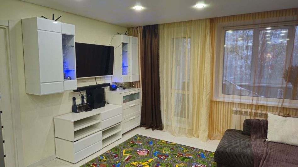Продажа 3-комнатной квартиры 60,4 м², 2/10 этаж