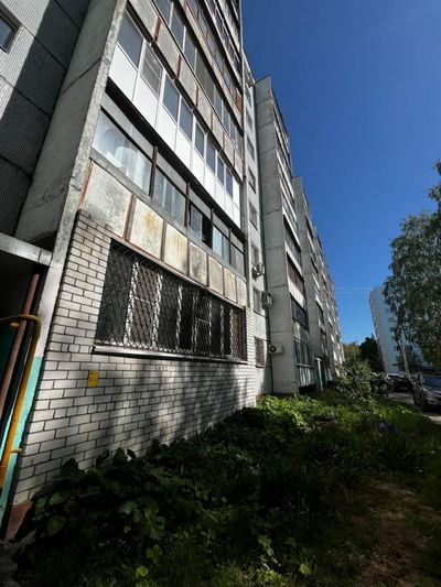 Продажа 3-комнатной квартиры 67 м², 2/9 этаж