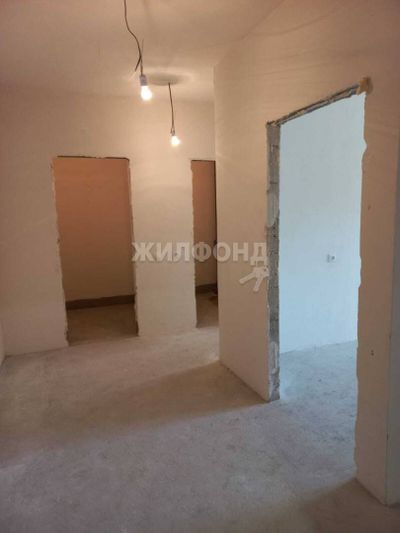 Продажа 2-комнатной квартиры 64 м², 1/9 этаж