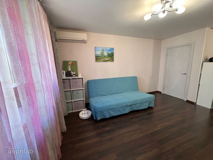 Продажа 1-комнатной квартиры 39,2 м², 2/9 этаж