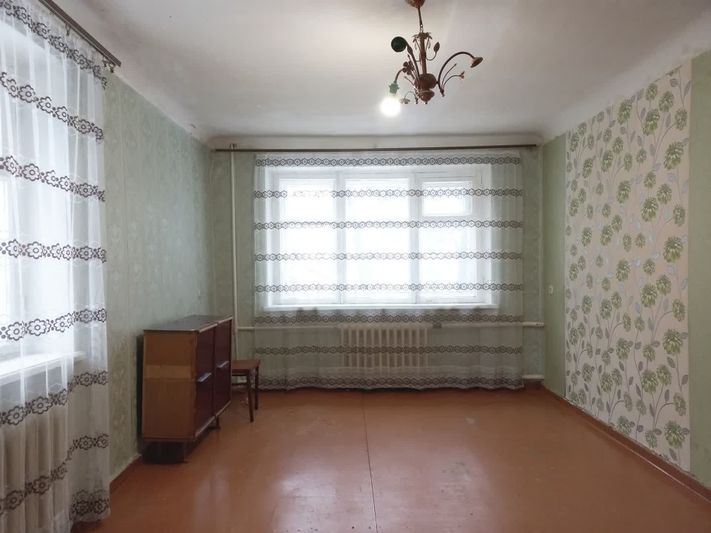 Продажа 1-комнатной квартиры 33 м², 2/4 этаж