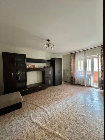 Продажа 2-комнатной квартиры 67 м², 1/14 этаж