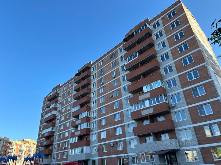 Продажа 2-комнатной квартиры 60 м², 6/10 этаж