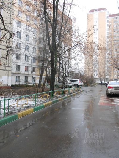 Продажа 1-комнатной квартиры 32 м², 3/9 этаж