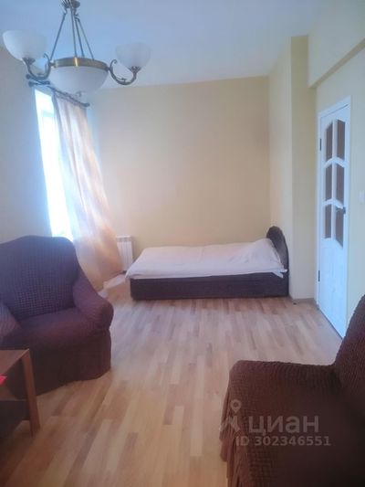 Аренда 2-комнатной квартиры 56 м², 1/4 этаж