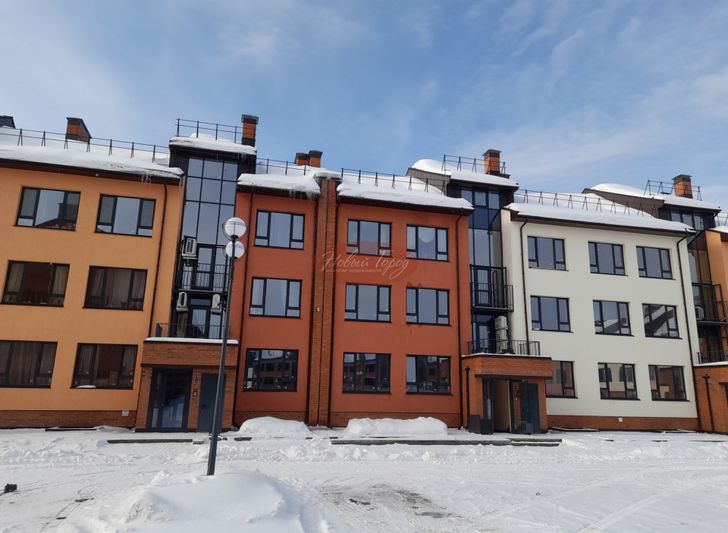 Продажа 2-комнатной квартиры 79,6 м², 1/3 этаж