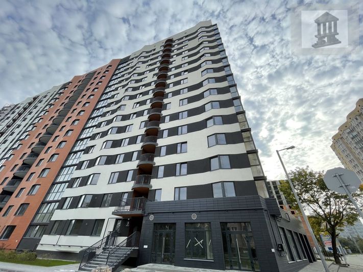 Продажа 2-комнатной квартиры 56,5 м², 14/16 этаж