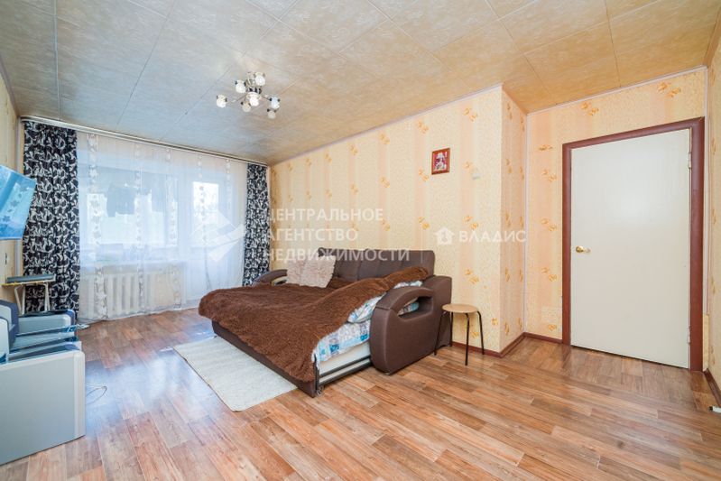 Продажа 3-комнатной квартиры 57,7 м², 5/5 этаж