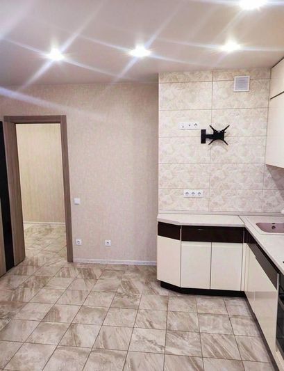 Продажа 2-комнатной квартиры 62 м², 15/16 этаж