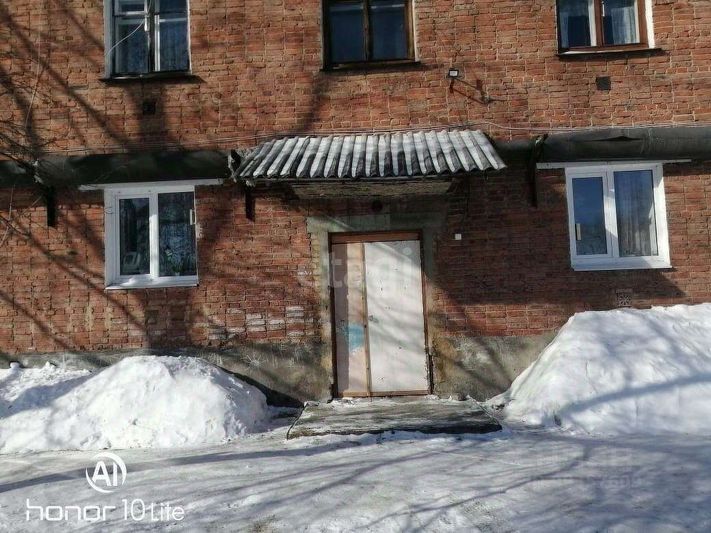 Продажа 3-комнатной квартиры 56 м², 1/2 этаж