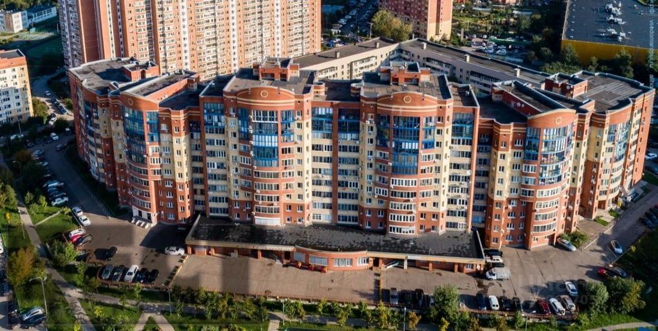 Продажа 4-комнатной квартиры 149,9 м², 2/9 этаж