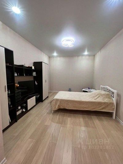 Продажа 2-комнатной квартиры 61 м², 2/3 этаж