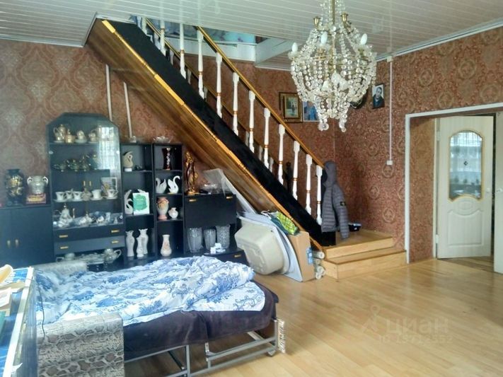 Продажа дома, 150 м², с участком 8 соток