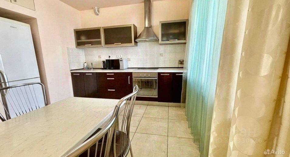 Продажа 3-комнатной квартиры 96,2 м², 5/10 этаж