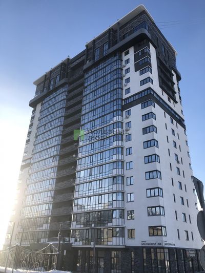 Продажа 3-комнатной квартиры 65 м², 14/17 этаж