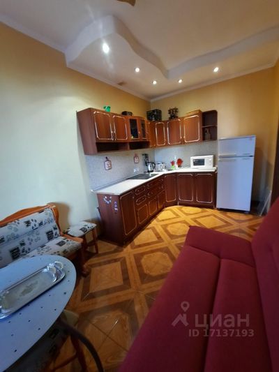 Продажа 1-комнатной квартиры 46 м², 2/5 этаж