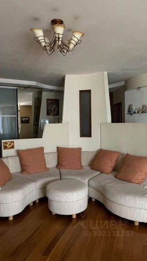 Продажа 2-комнатной квартиры 71 м², 8/14 этаж