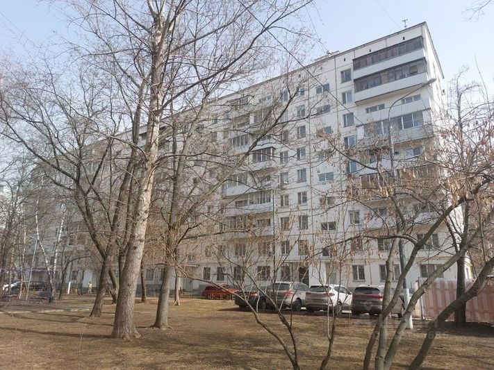 Продажа 2-комнатной квартиры 46 м², 2/9 этаж