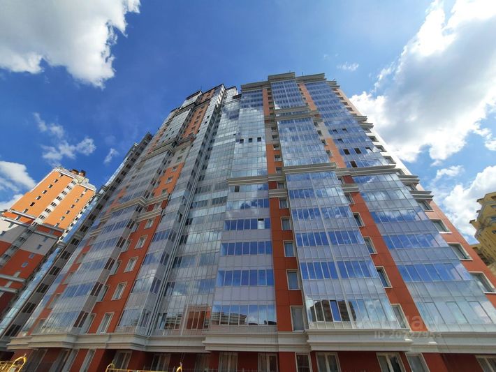 Продажа 2-комнатной квартиры 62 м², 13/25 этаж