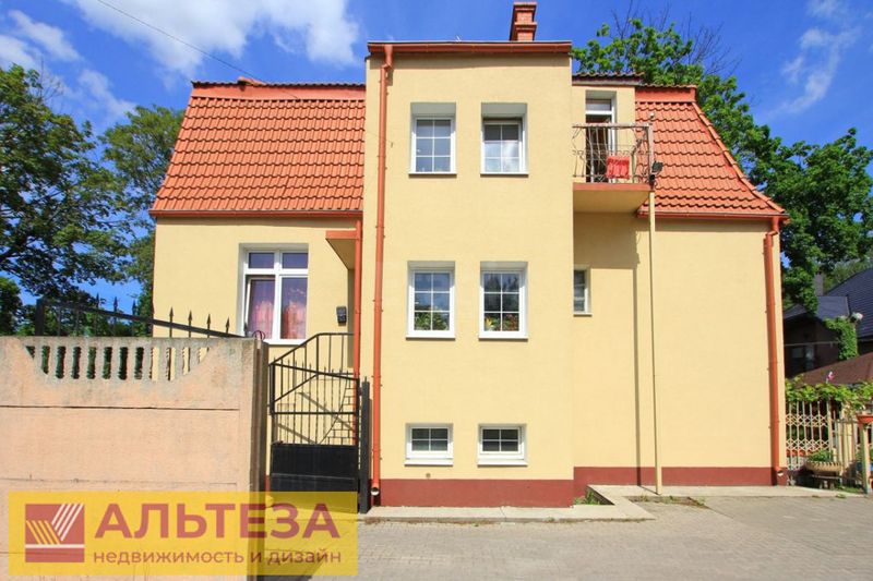 Продажа многокомнатной квартиры 130 м², 2/2 этаж